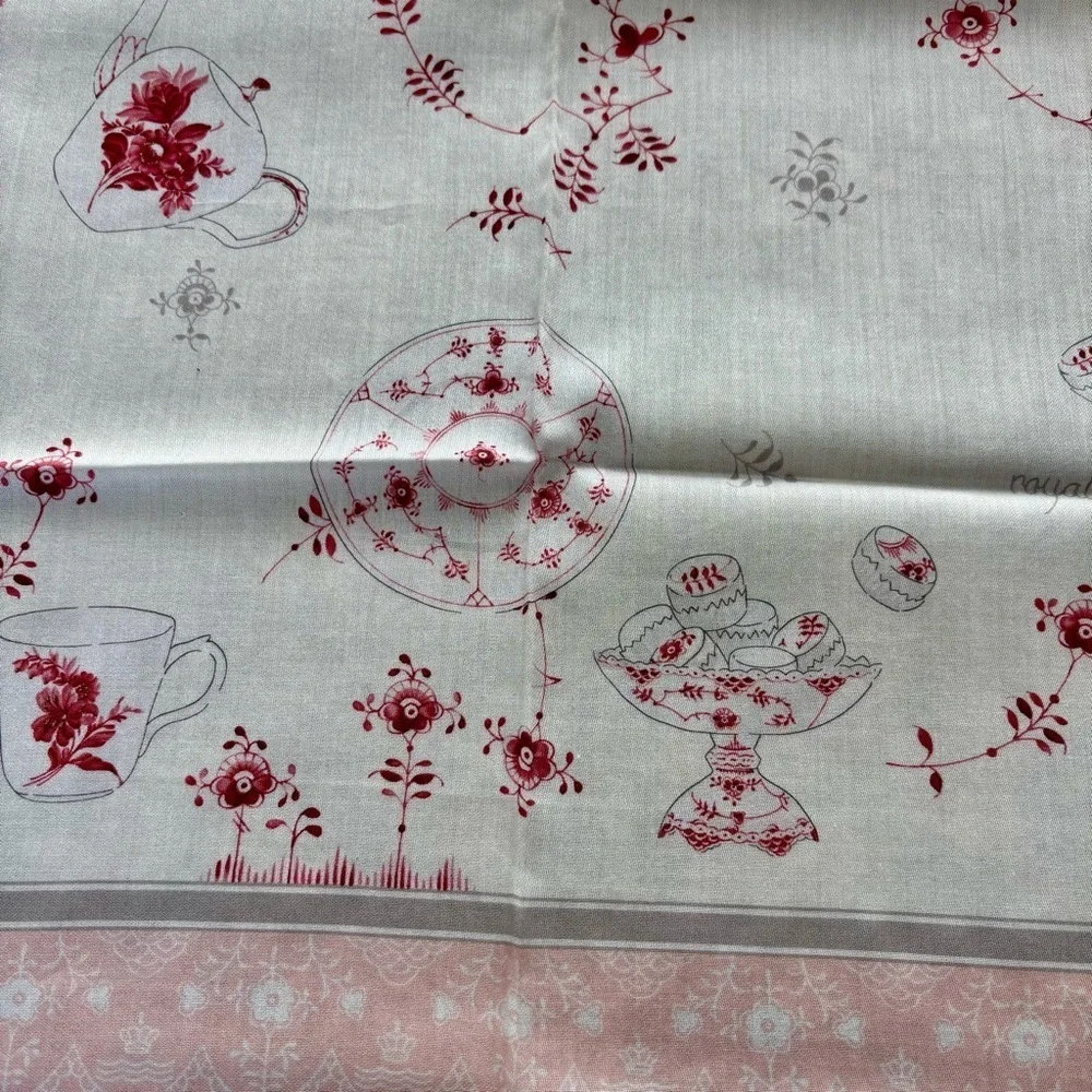 Royal Copenhagen Vtg Pink/White/Red Floral Handkerchief/Bandana/Scarf size 22.5”